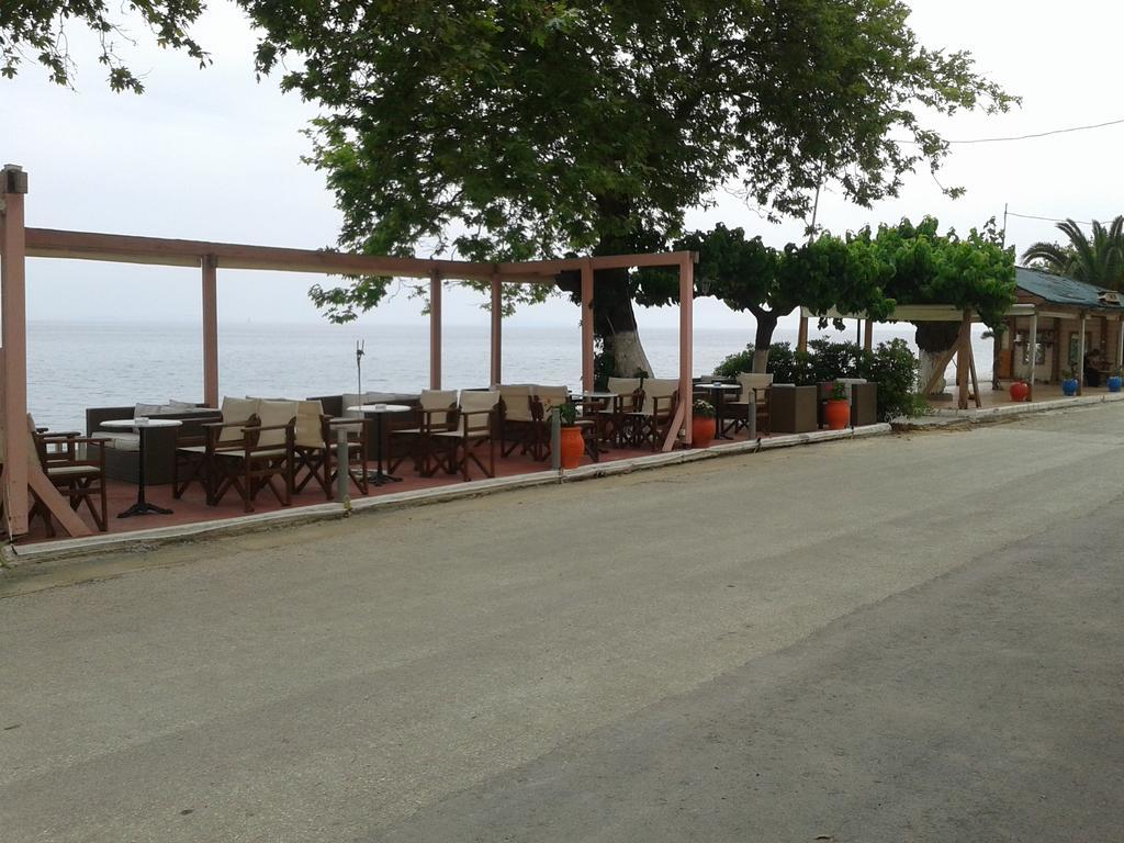 Astir Rooms Poros  Exterior photo