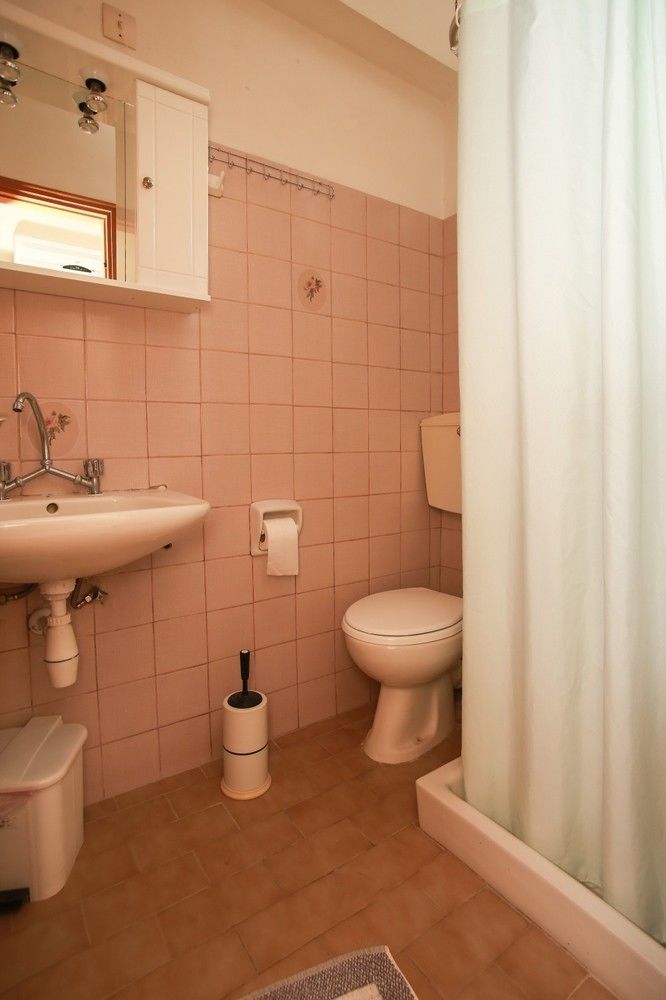 Astir Rooms Poros  Exterior photo