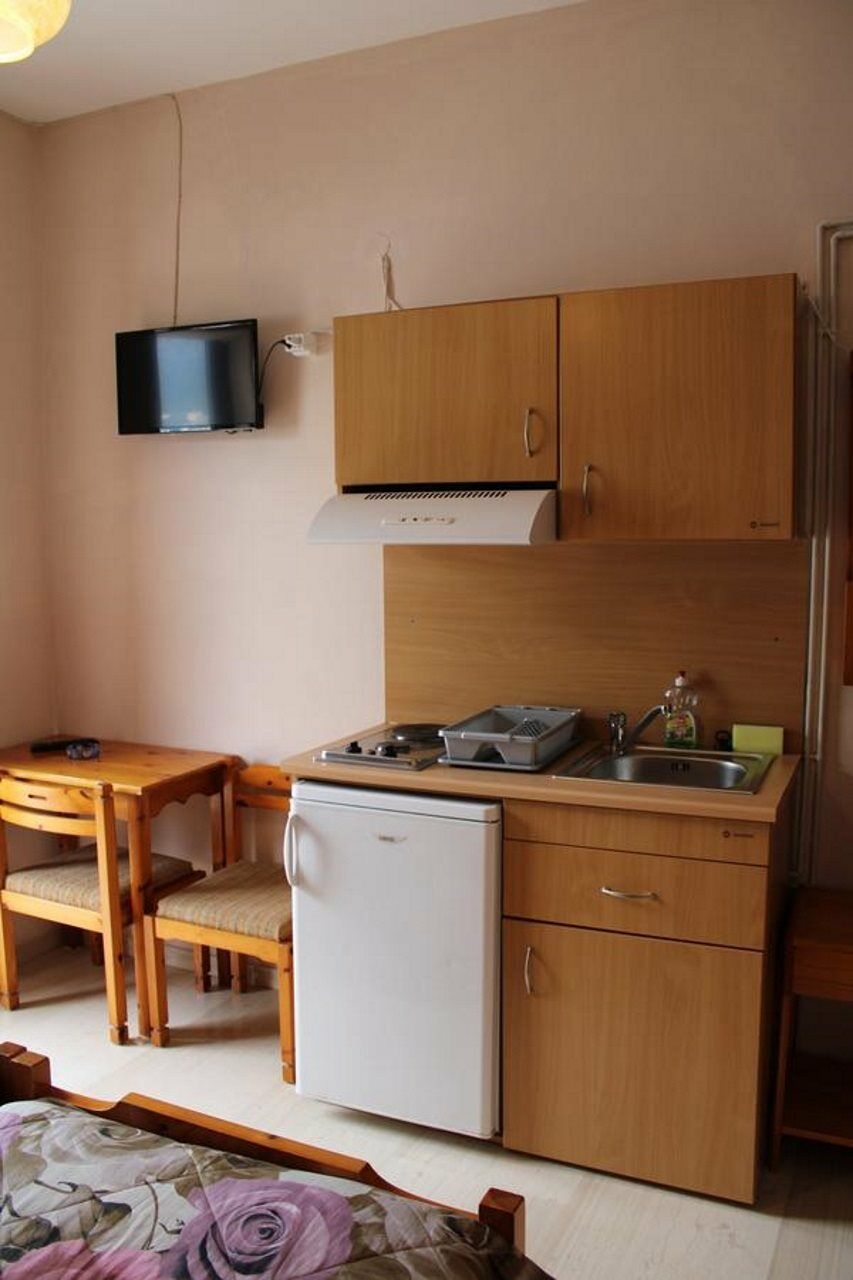 Astir Rooms Poros  Exterior photo